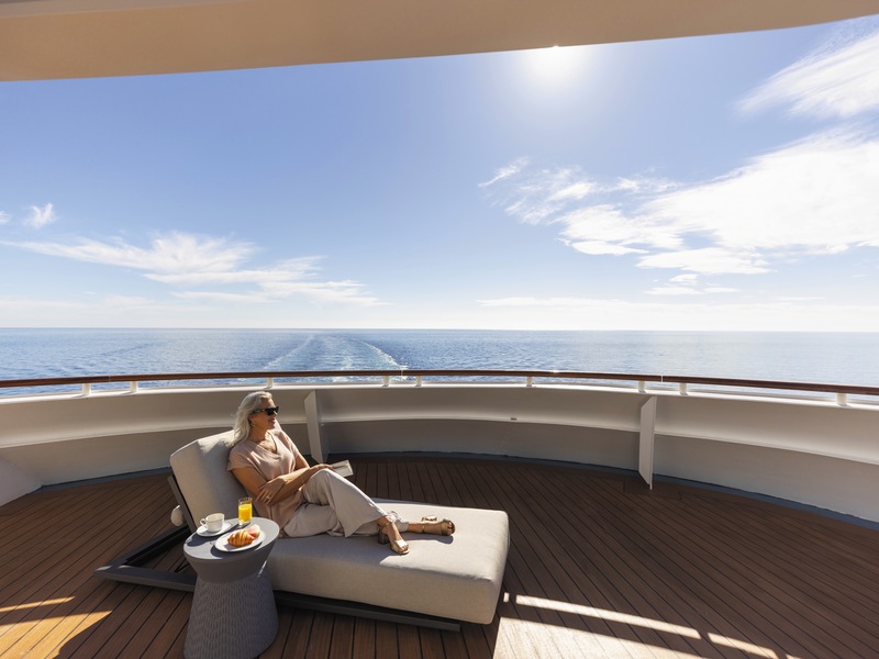Signature Suite